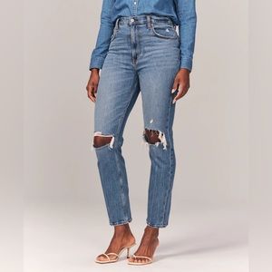 Abercrombie & Fitch The 90s Skinny High Rise